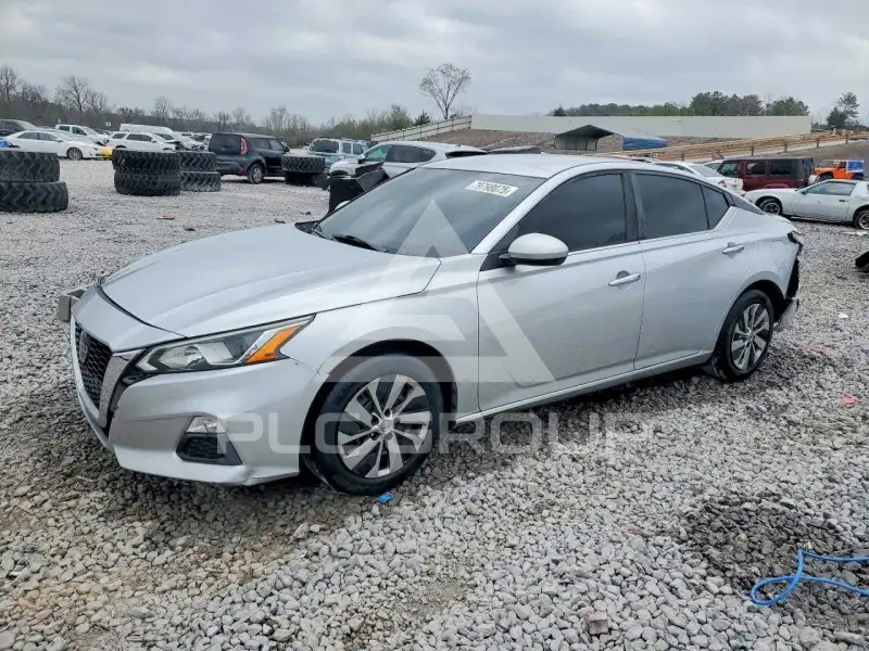 2019 Nissan ALTIMA фото
