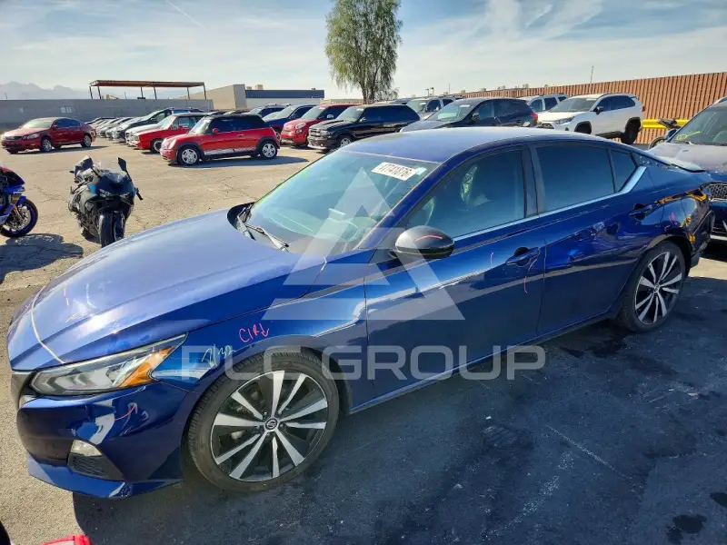 2019 Nissan ALTIMA фото