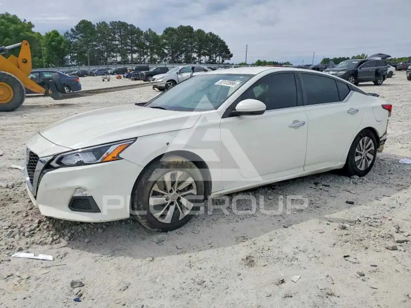 2019 Nissan ALTIMA photo