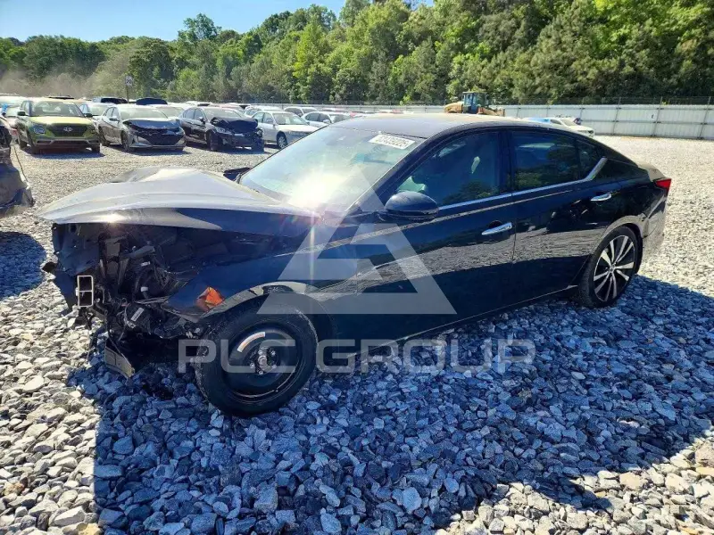 2019 Nissan ALTIMA photo