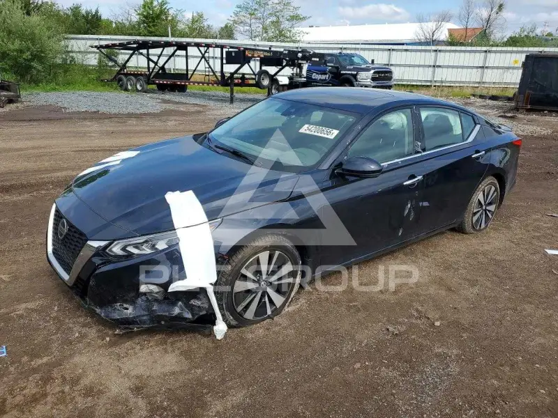 2019 Nissan ALTIMA photo