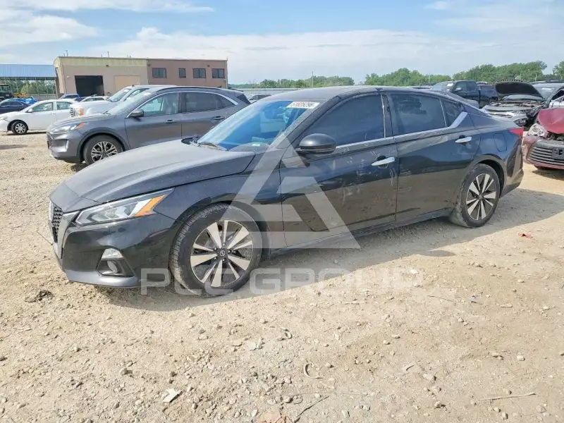 2019 Nissan ALTIMA фото