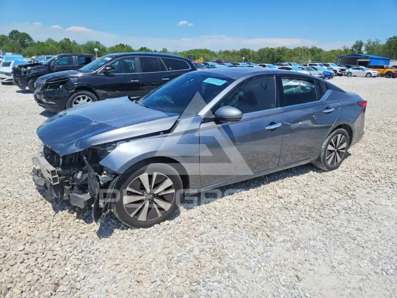 2019 Nissan ALTIMA фото