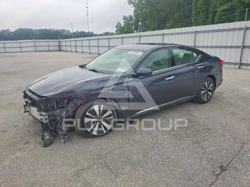 2019 Nissan ALTIMA фото