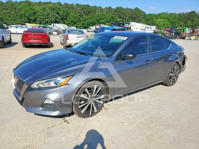 2019 Nissan ALTIMA photo