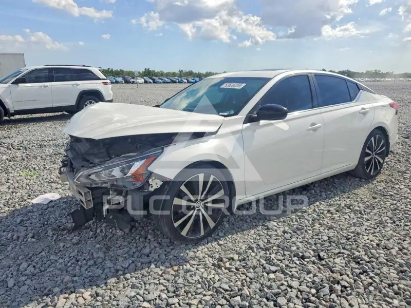 2019 Nissan ALTIMA фото