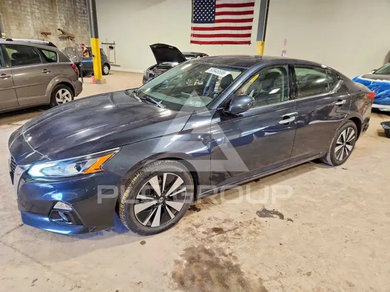 2019 Nissan ALTIMA photo