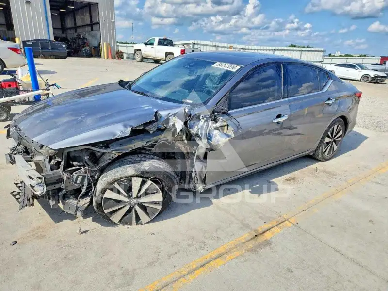 2019 Nissan ALTIMA фото