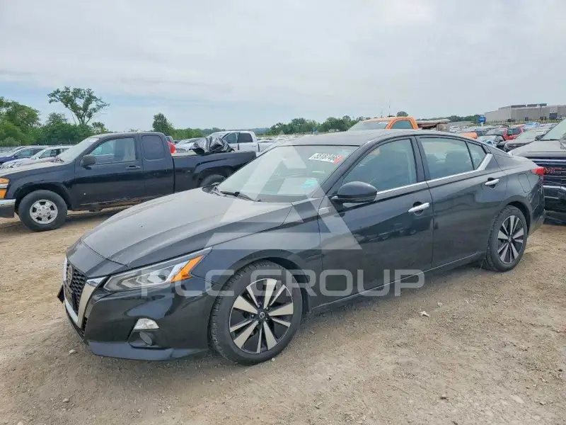 2019 Nissan ALTIMA фото