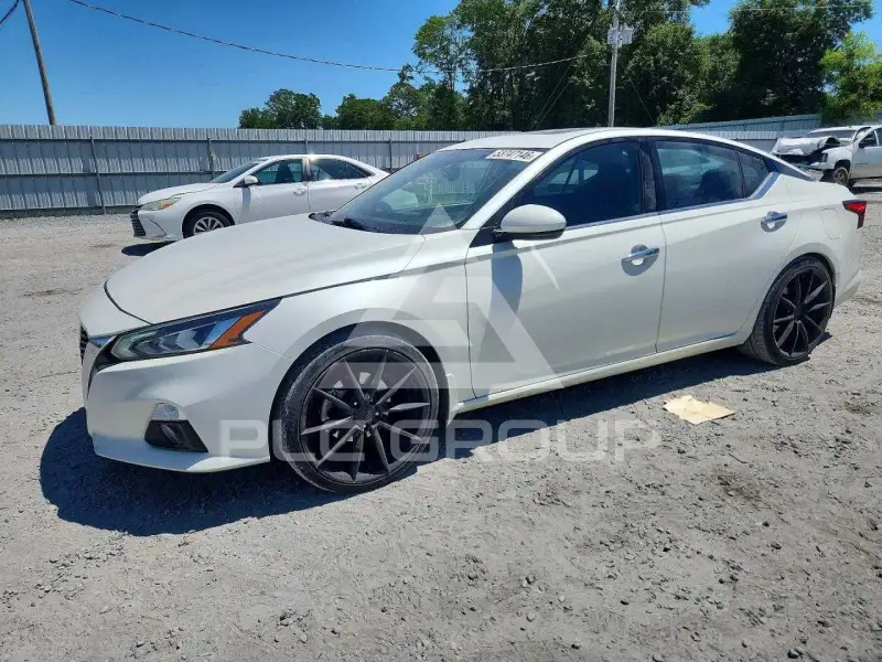 2019 Nissan ALTIMA photo