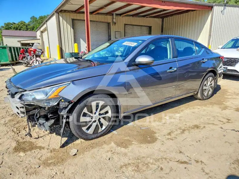 2019 Nissan ALTIMA photo