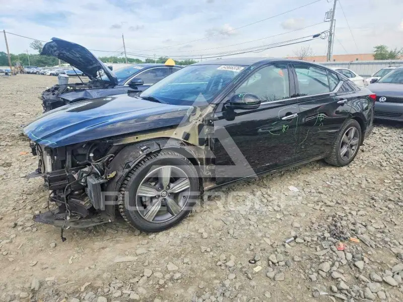 2019 Nissan ALTIMA фото