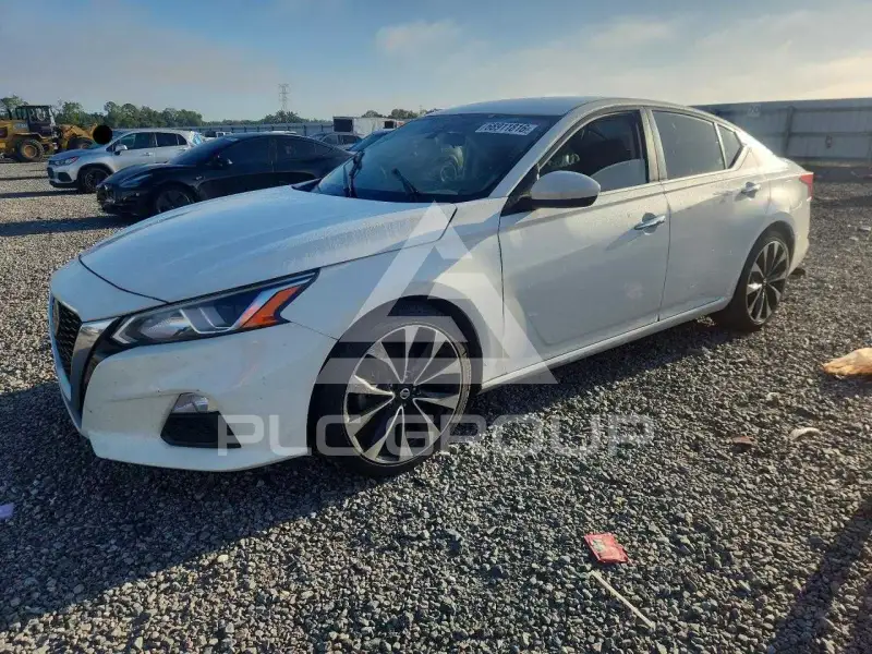 2019 Nissan ALTIMA photo