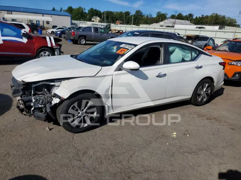 2019 Nissan ALTIMA фото