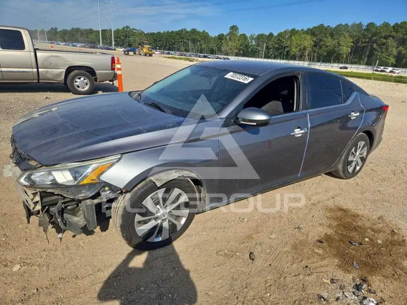 2019 Nissan ALTIMA фото