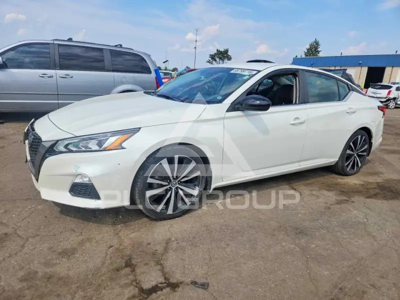 2019 Nissan ALTIMA фото