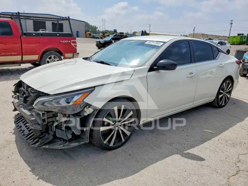 2019 Nissan ALTIMA фото
