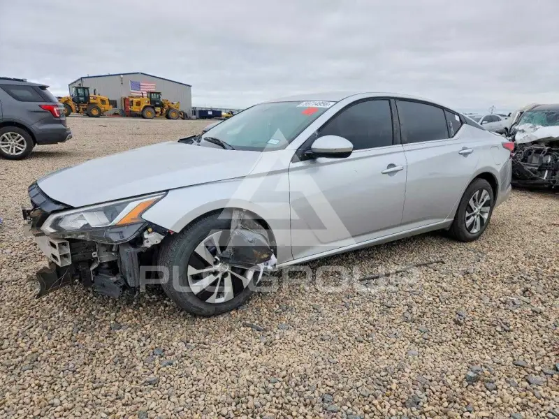 2019 Nissan ALTIMA фото