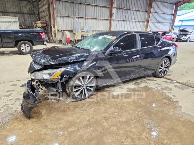 2019 Nissan ALTIMA photo
