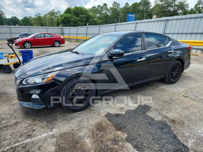 2019 Nissan ALTIMA photo