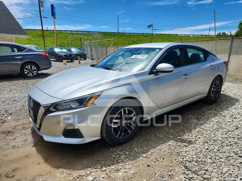 2019 Nissan ALTIMA photo