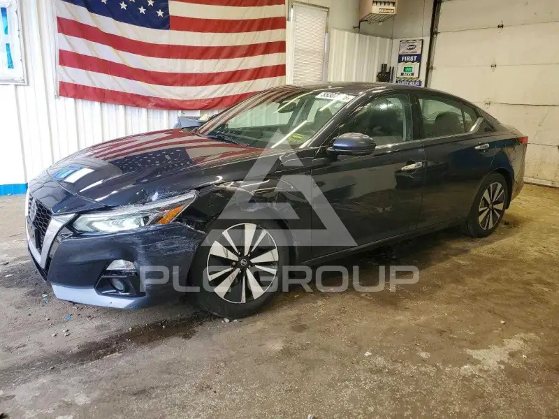 2019 Nissan ALTIMA photo