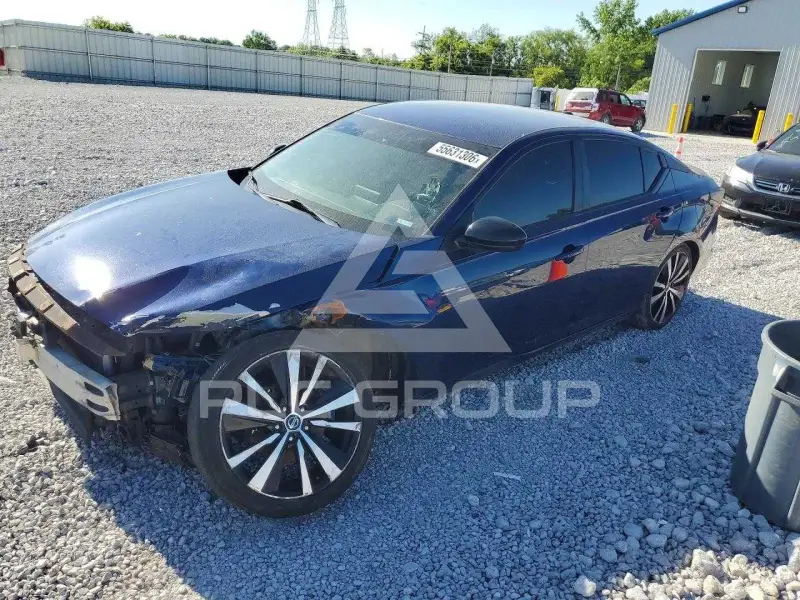 2019 Nissan ALTIMA photo