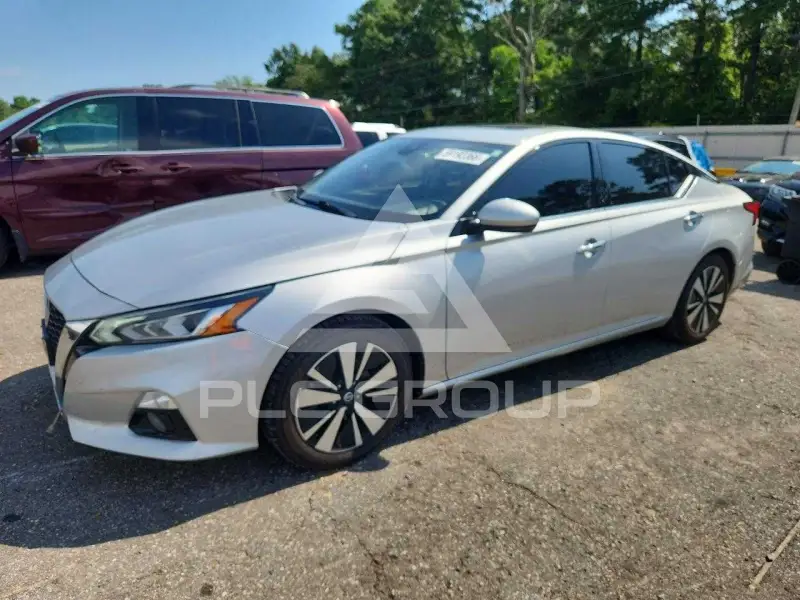 2019 Nissan ALTIMA фото