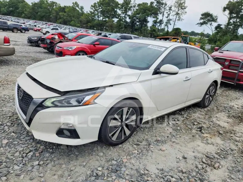 2019 Nissan ALTIMA фото