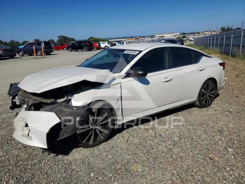 2019 Nissan ALTIMA фото