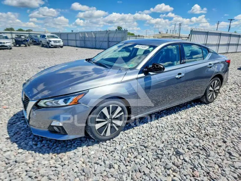 2019 Nissan ALTIMA фото