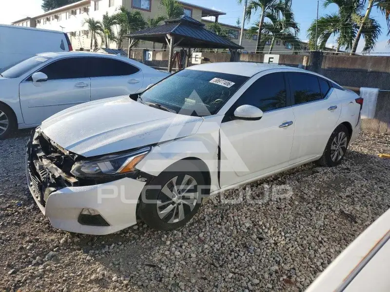 2019 Nissan ALTIMA фото