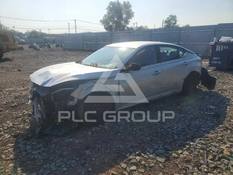 2019 Nissan ALTIMA фото