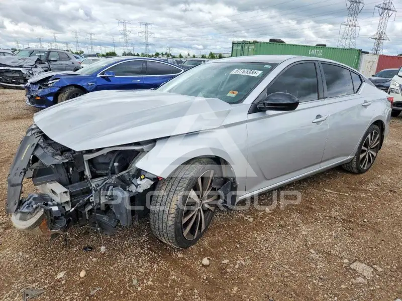 2019 Nissan ALTIMA фото