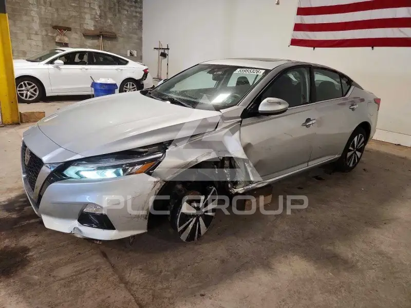 2019 Nissan ALTIMA фото