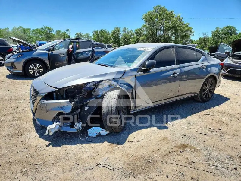 2019 Nissan ALTIMA фото