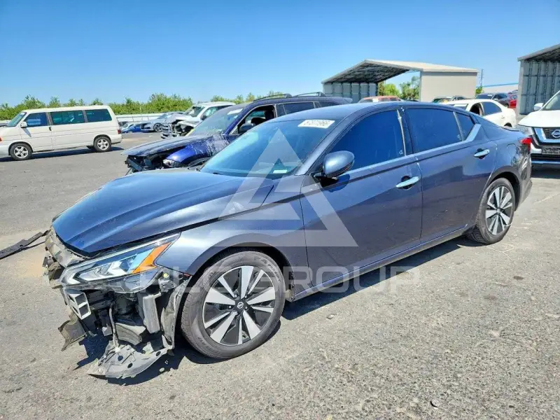 2019 Nissan ALTIMA фото