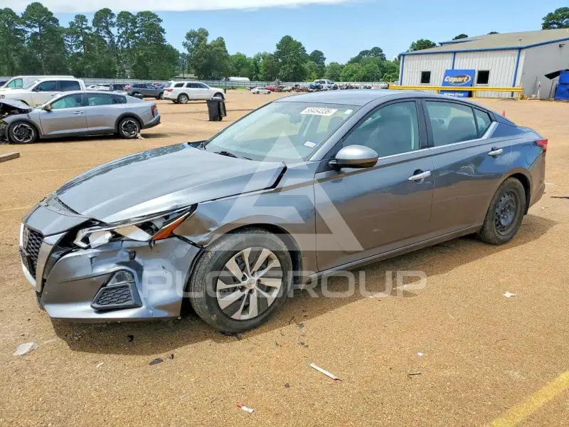 2019 Nissan ALTIMA фото