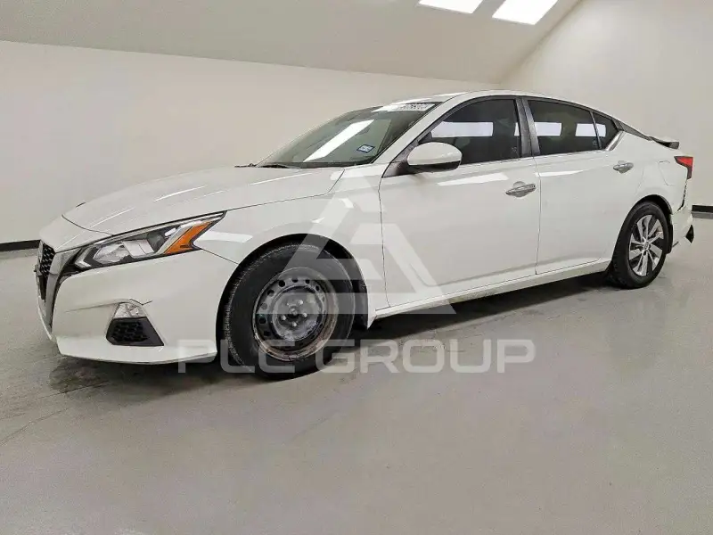2019 Nissan ALTIMA photo