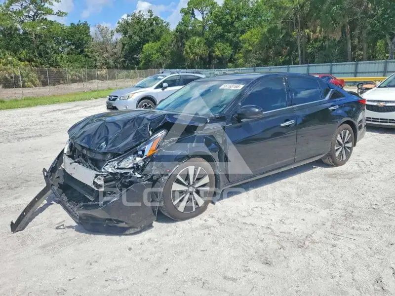 2019 Nissan ALTIMA фото
