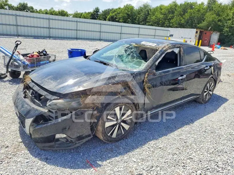 2019 Nissan ALTIMA фото
