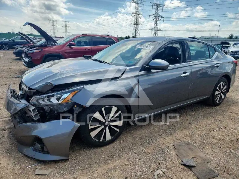 2019 Nissan ALTIMA photo
