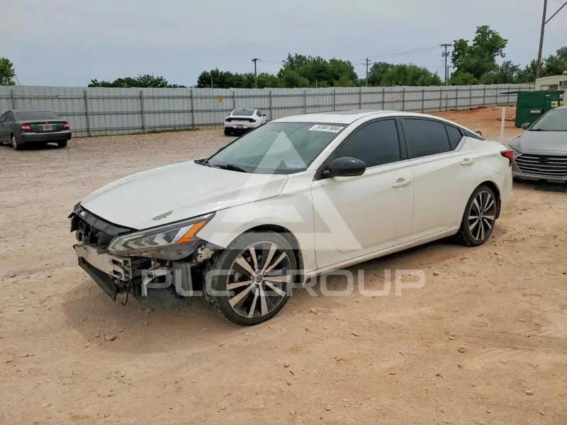 2019 Nissan ALTIMA фото