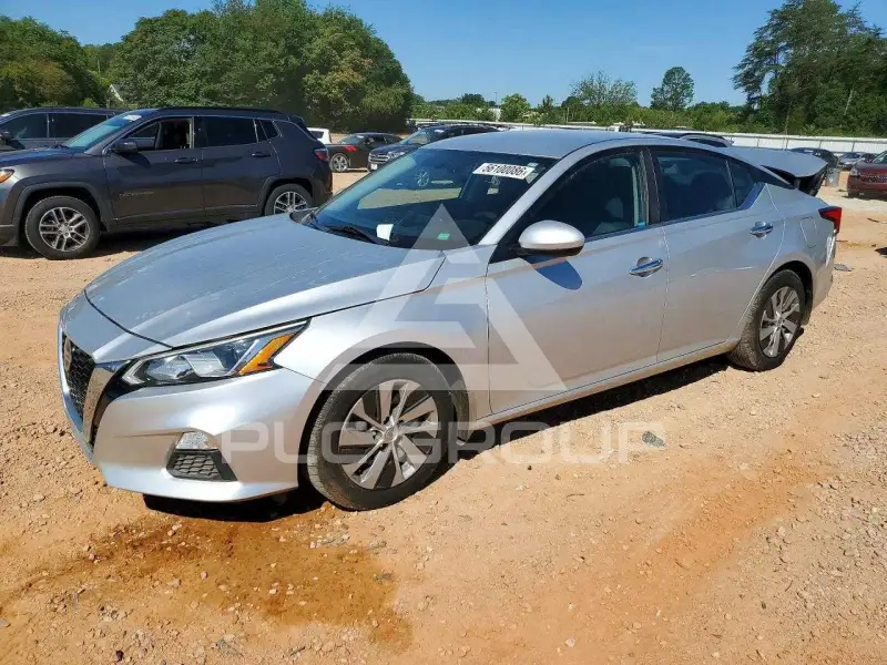 2019 Nissan ALTIMA фото