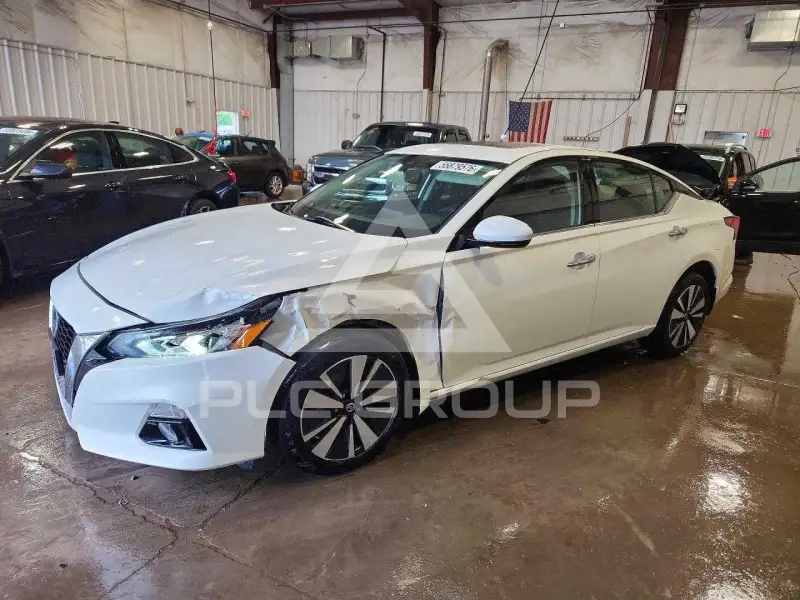 2019 Nissan ALTIMA фото