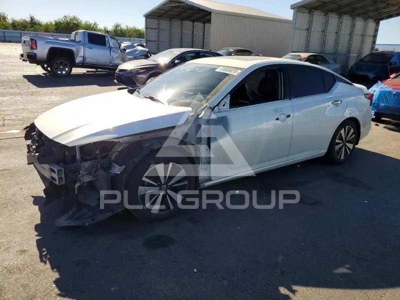 2019 Nissan ALTIMA фото