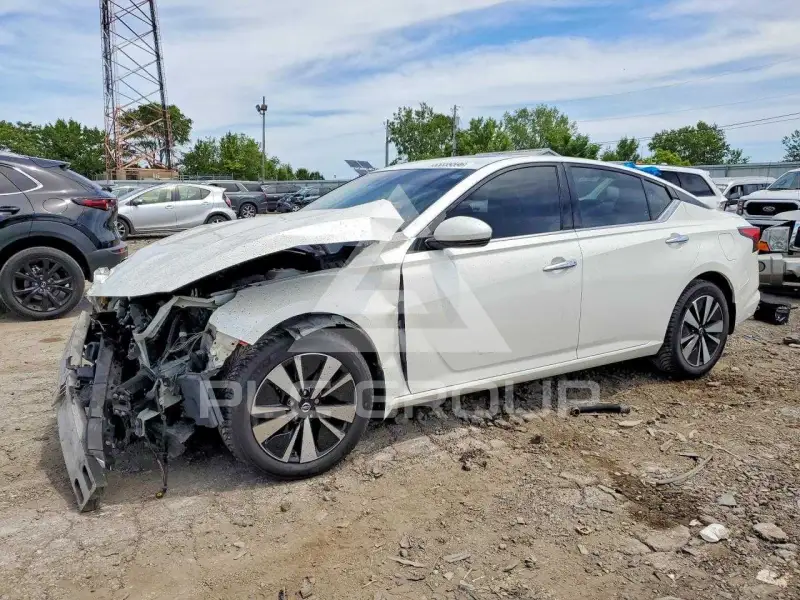 2019 Nissan ALTIMA фото