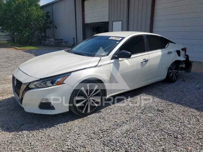 2019 Nissan ALTIMA photo