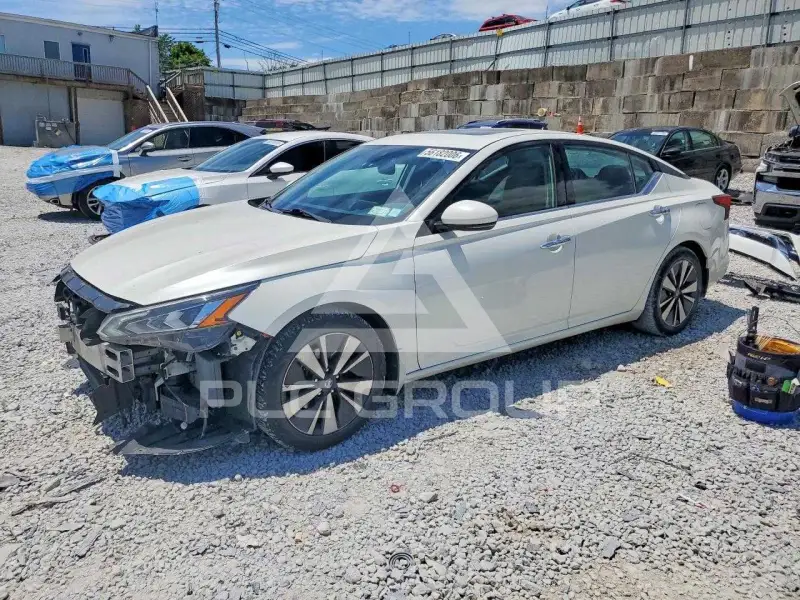 2019 Nissan ALTIMA фото