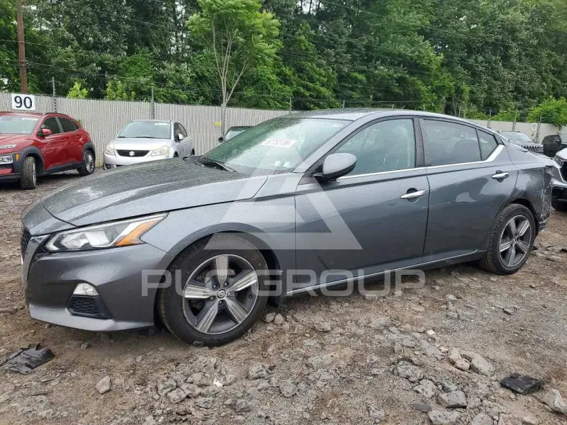 2019 Nissan ALTIMA фото